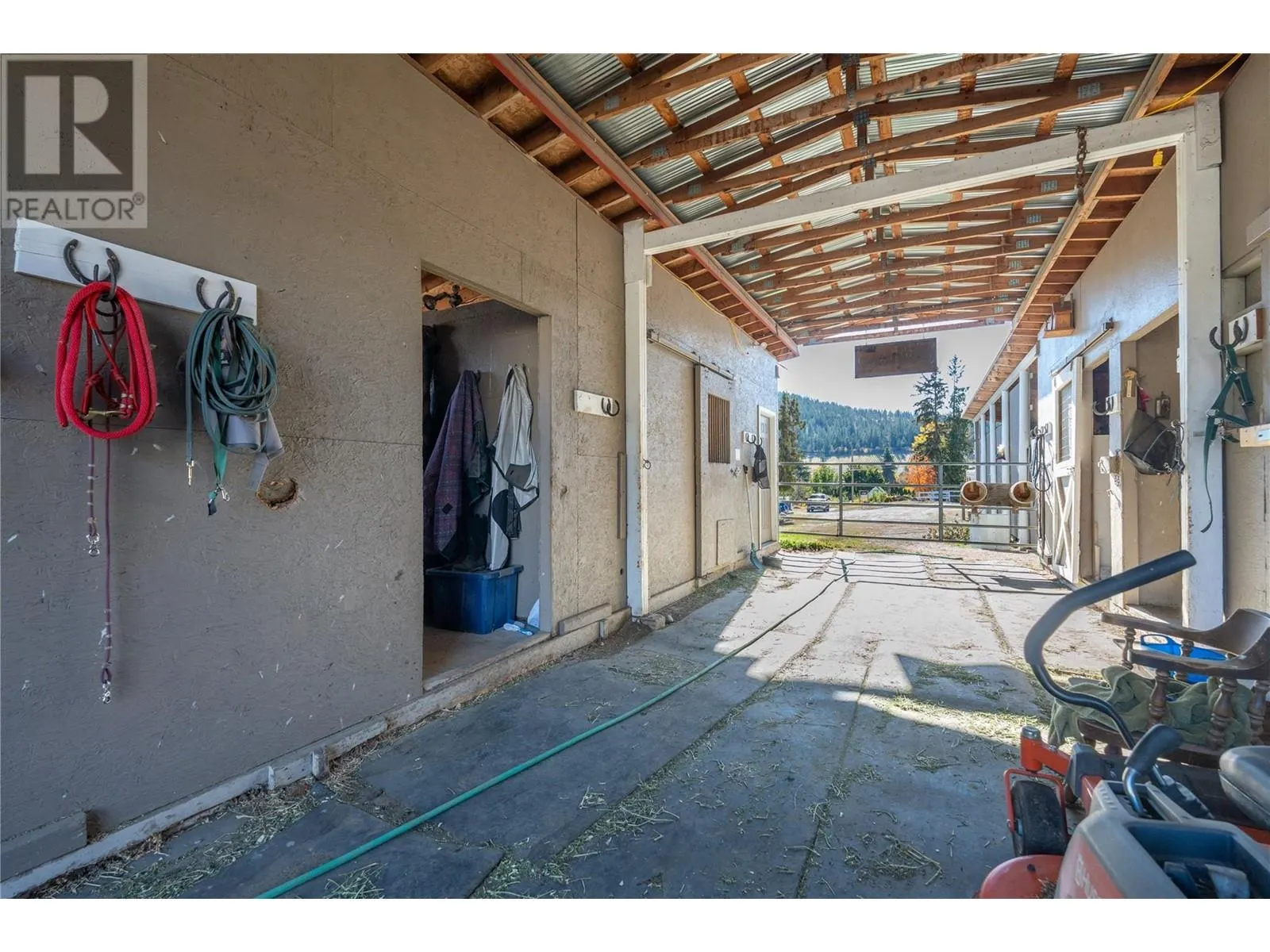 15902 Prairie Valley Road