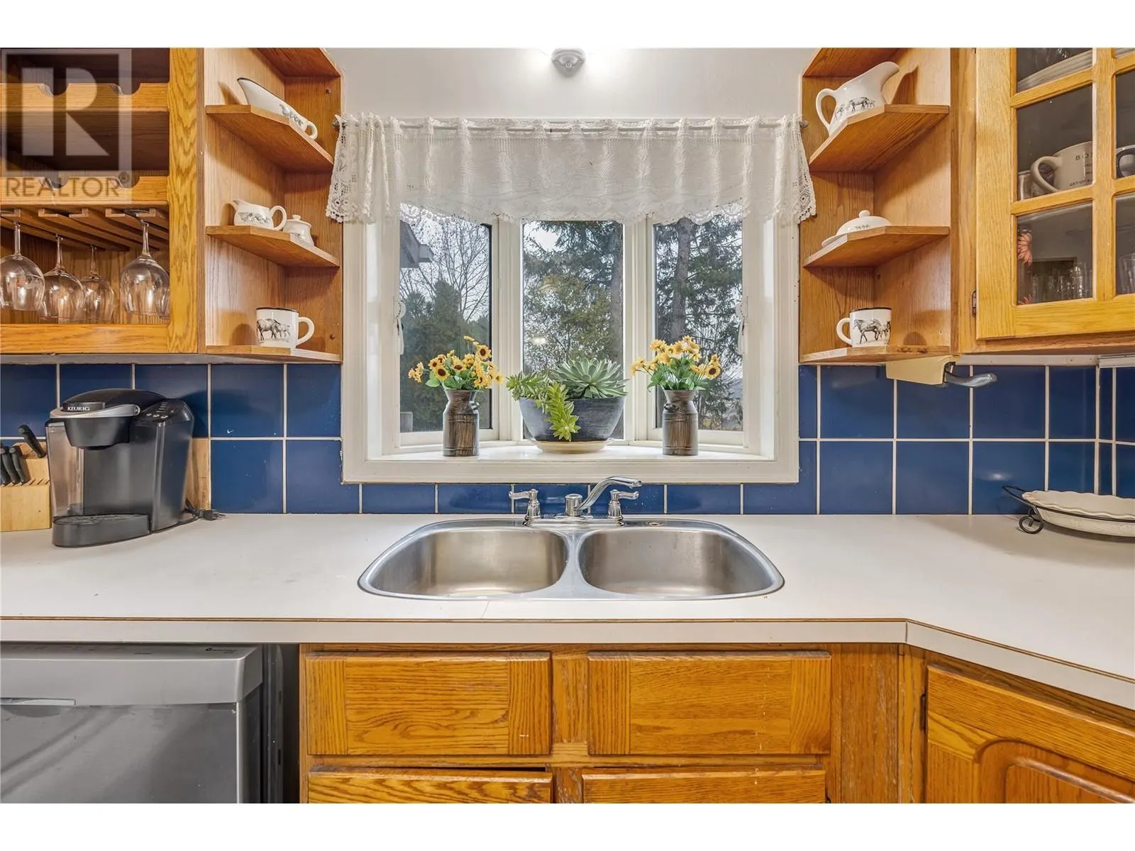 15902 Prairie Valley Road