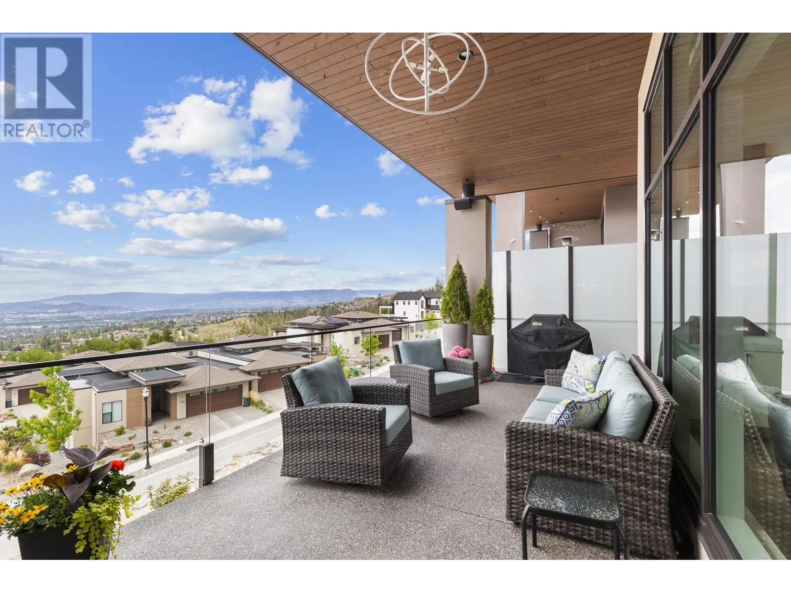 470 Hawk's Perch Lane