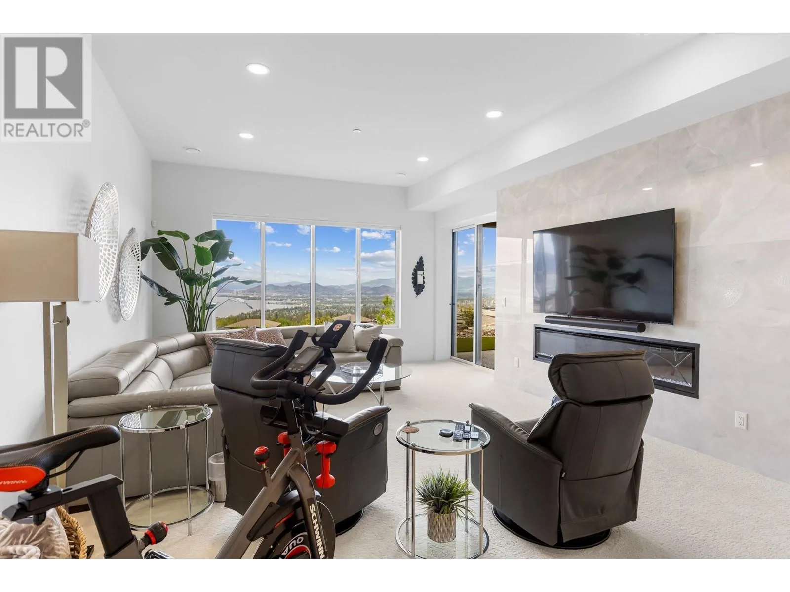 470 Hawk's Perch Lane