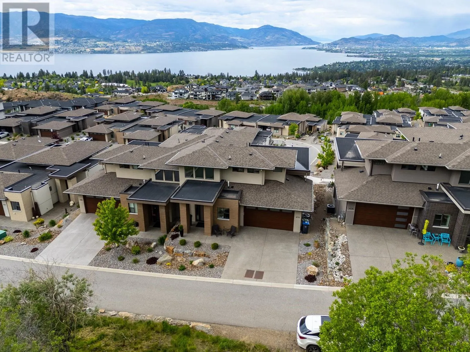 470 Hawk's Perch Lane