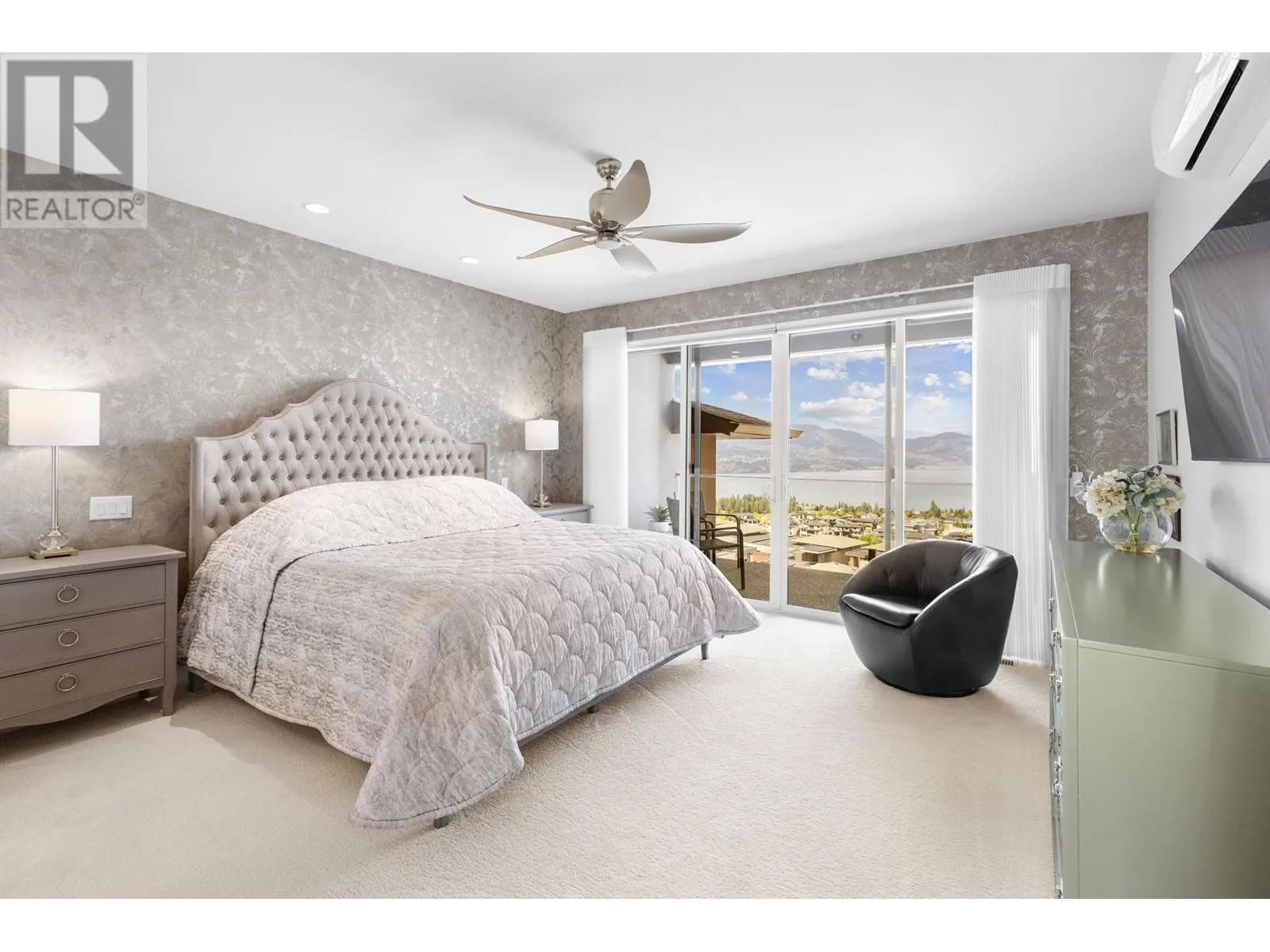 470 Hawk's Perch Lane