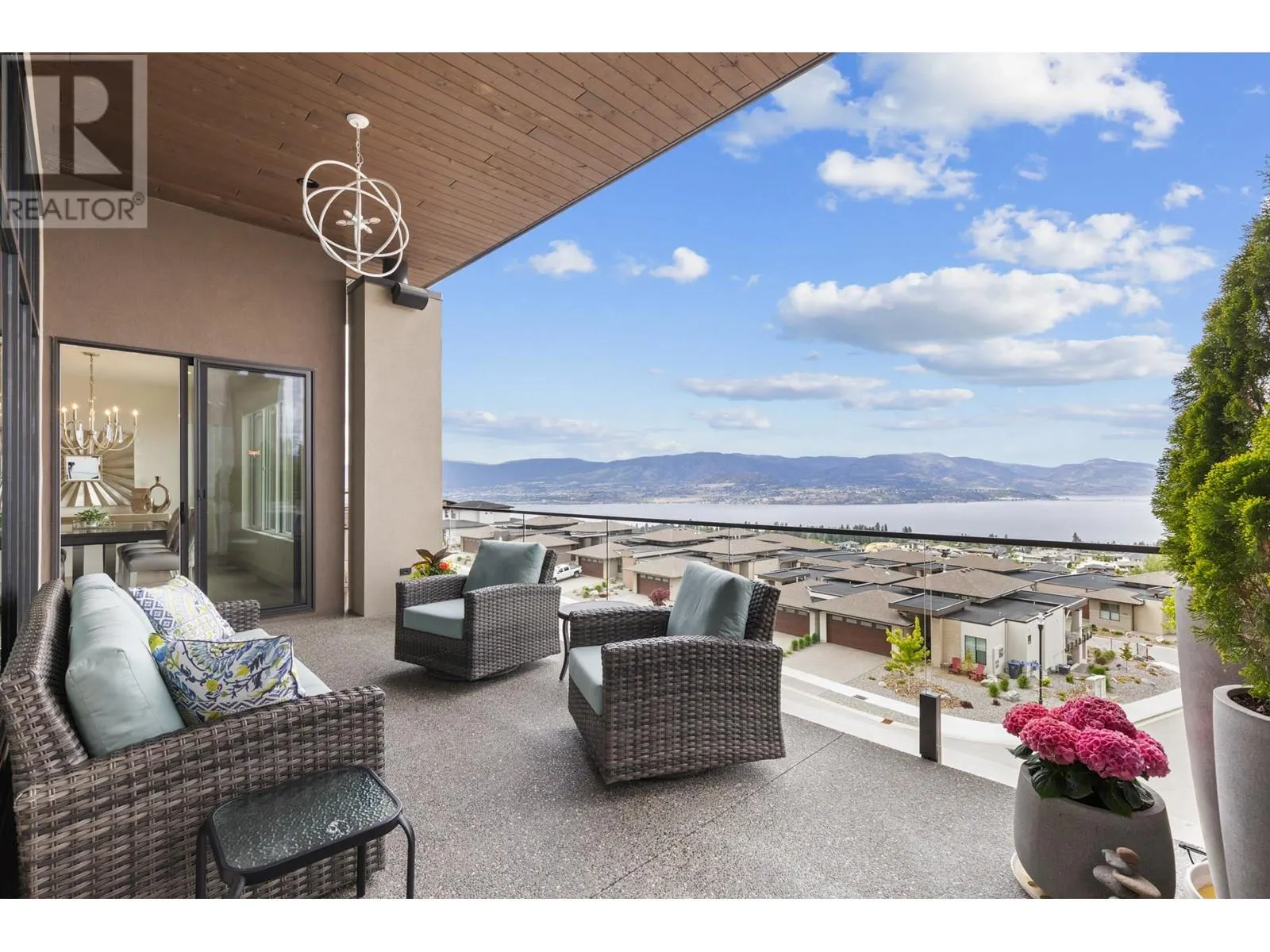 470 Hawk's Perch Lane