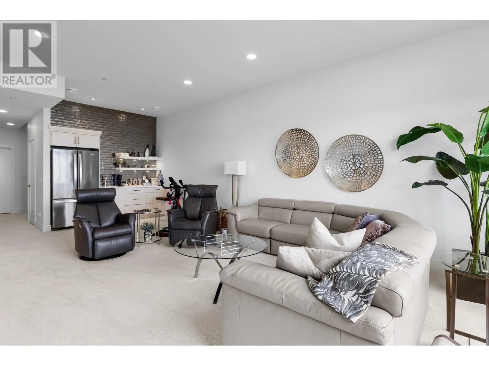 470 Hawk's Perch Lane