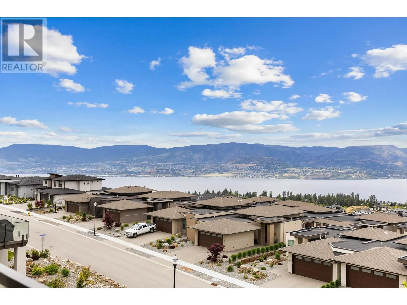 470 Hawk's Perch Lane