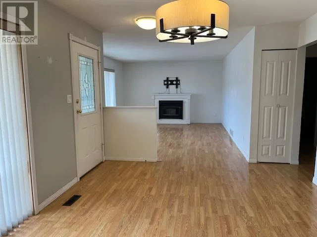 4008 LOBELIA Drive