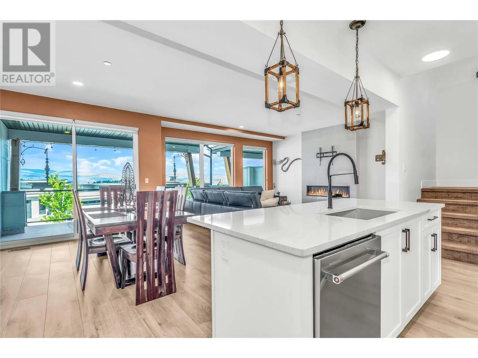 269 Diamond Way Unit# 10