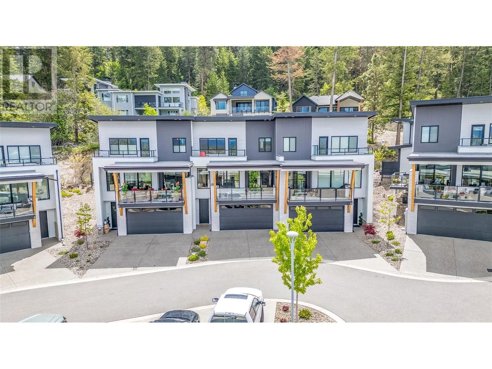 269 Diamond Way Unit# 10