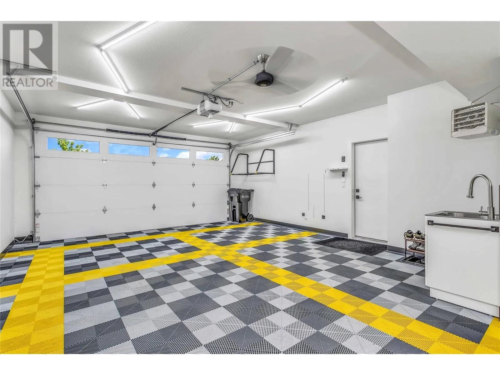 269 Diamond Way Unit# 10
