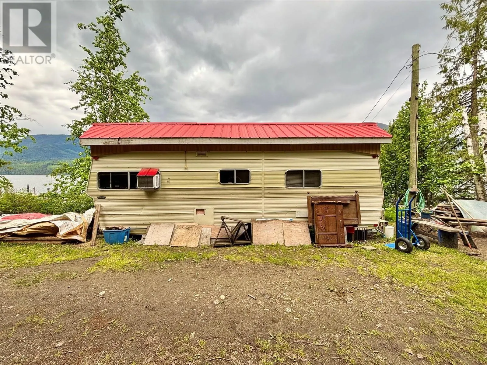 3614 Lumby Mabel Lake Road
