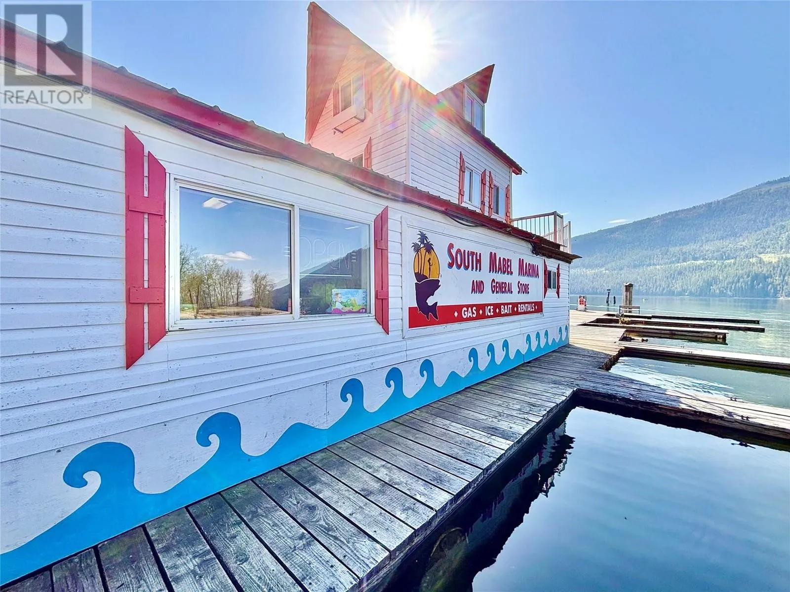 3614 Lumby Mabel Lake Road