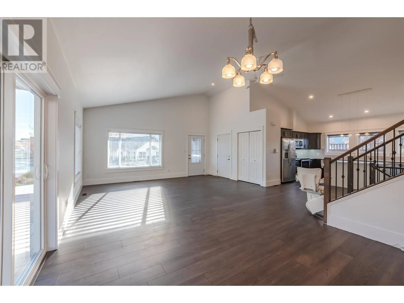 4400 MCLEAN CREEK Road Unit# 301