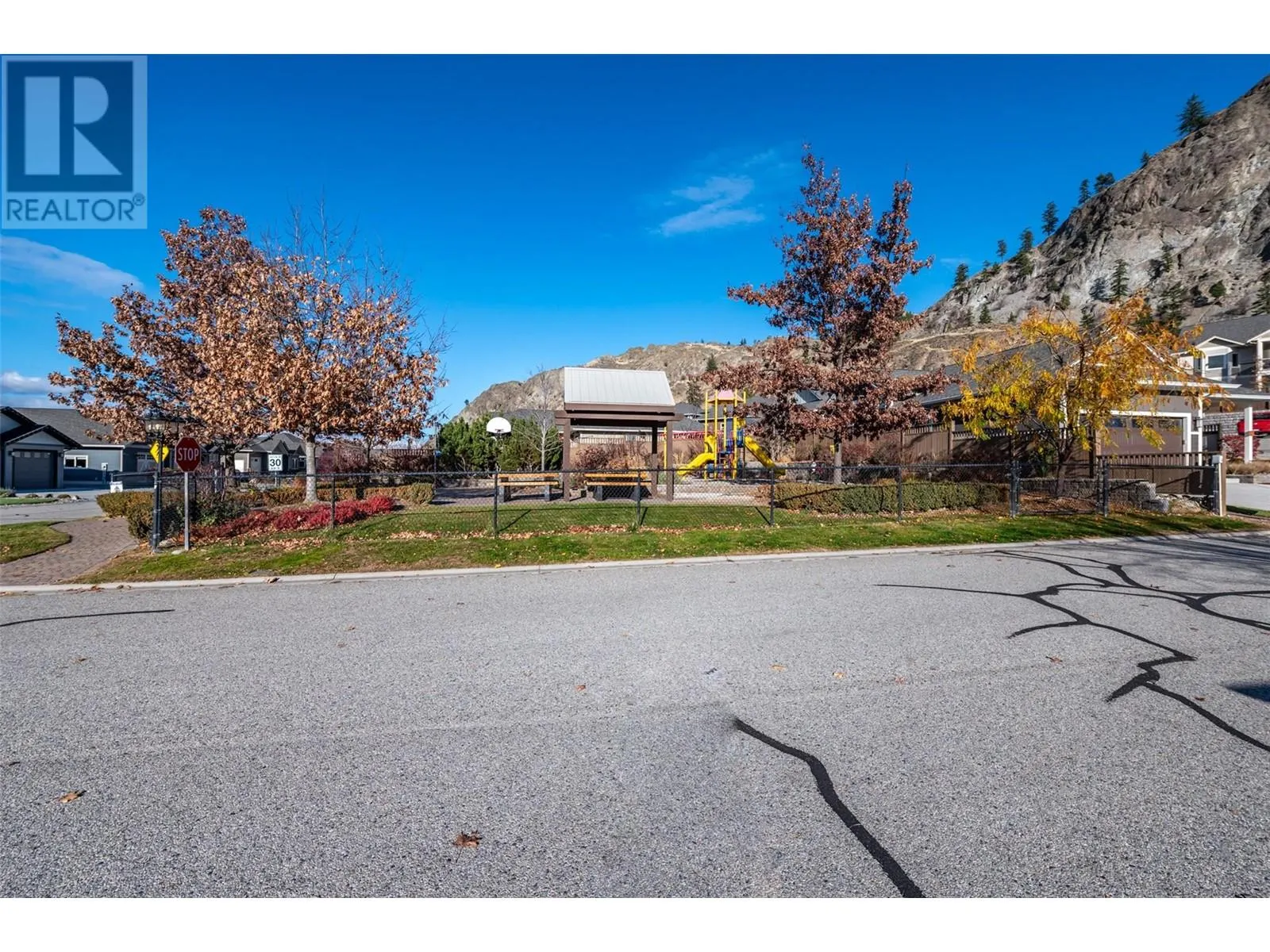 4400 MCLEAN CREEK Road Unit# 301