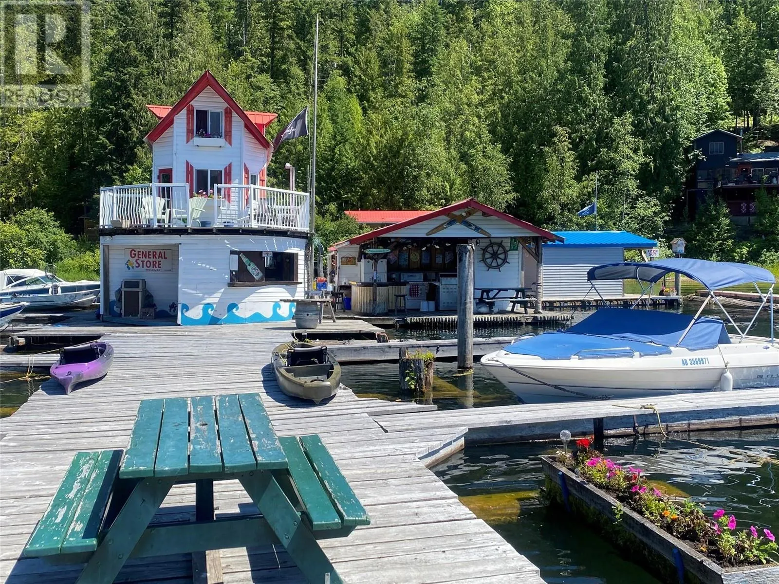 3614 Lumby Mabel Lake Road