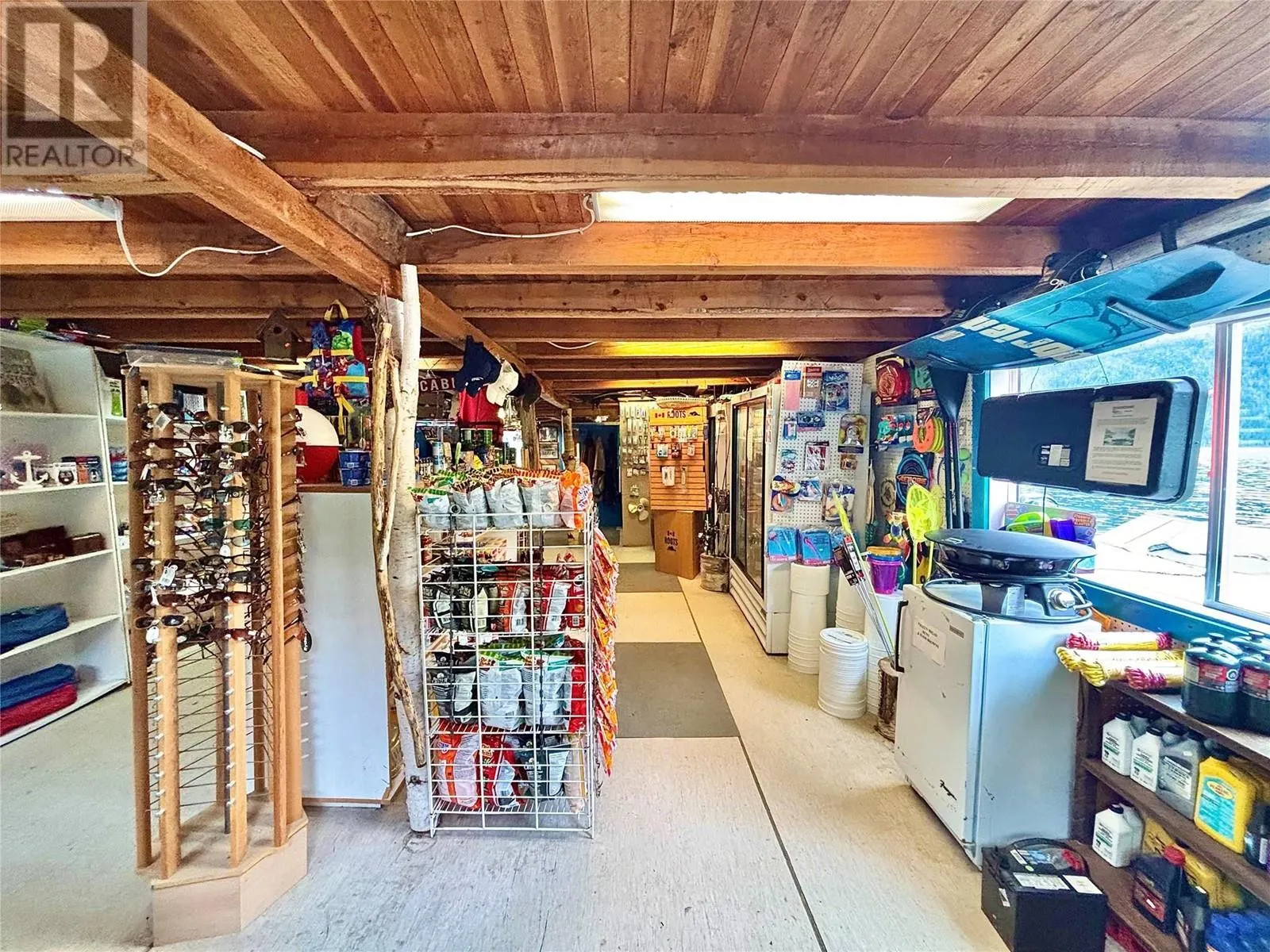 3614 Lumby Mabel Lake Road