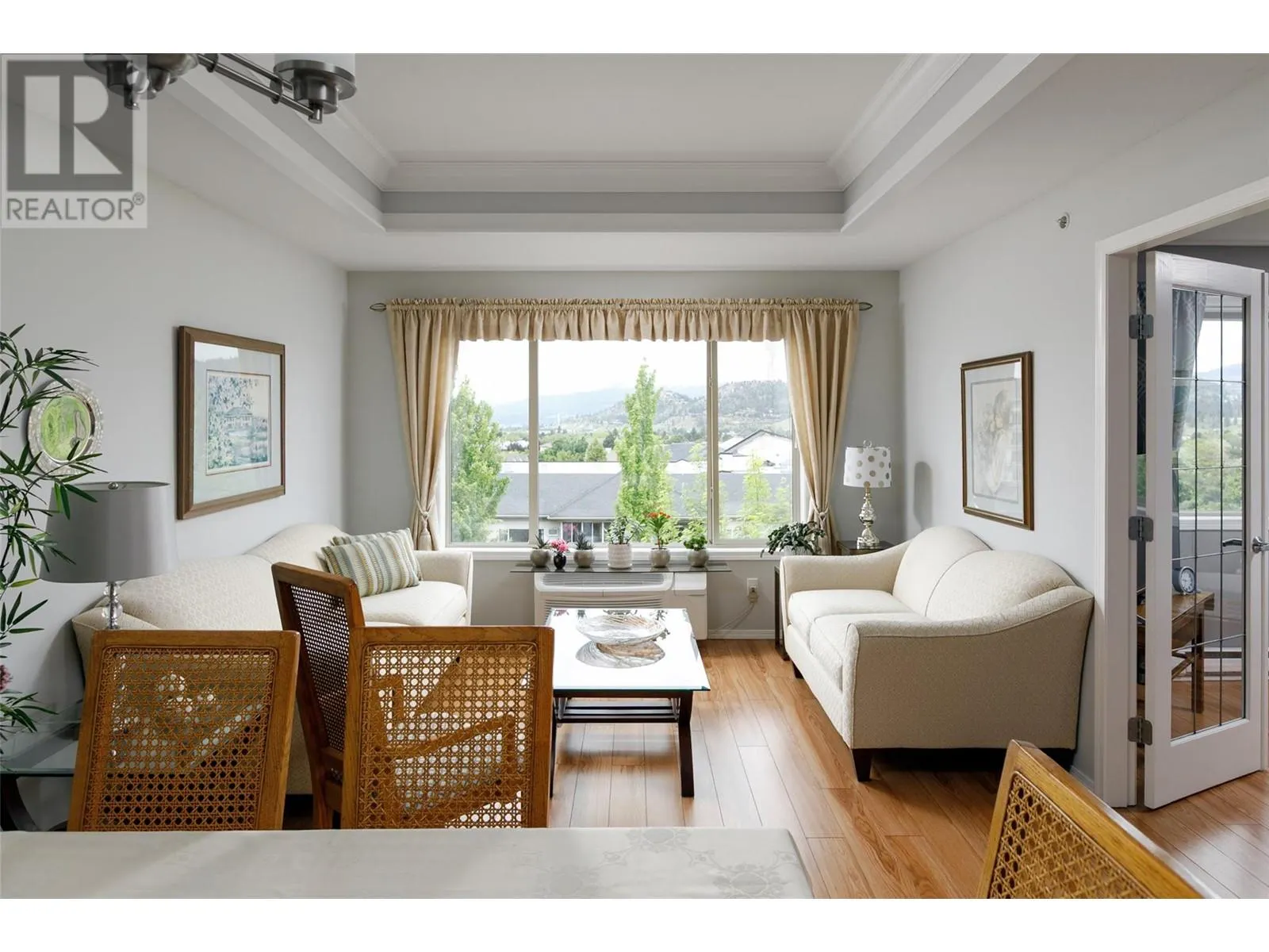 265 Froelich Road Unit# 412