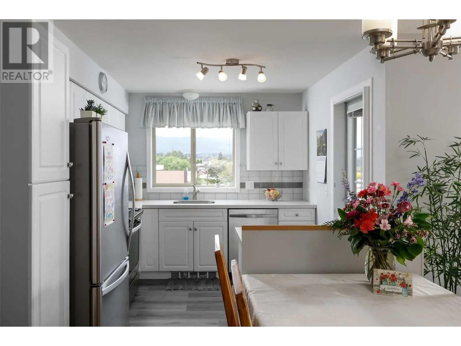 265 Froelich Road Unit# 412