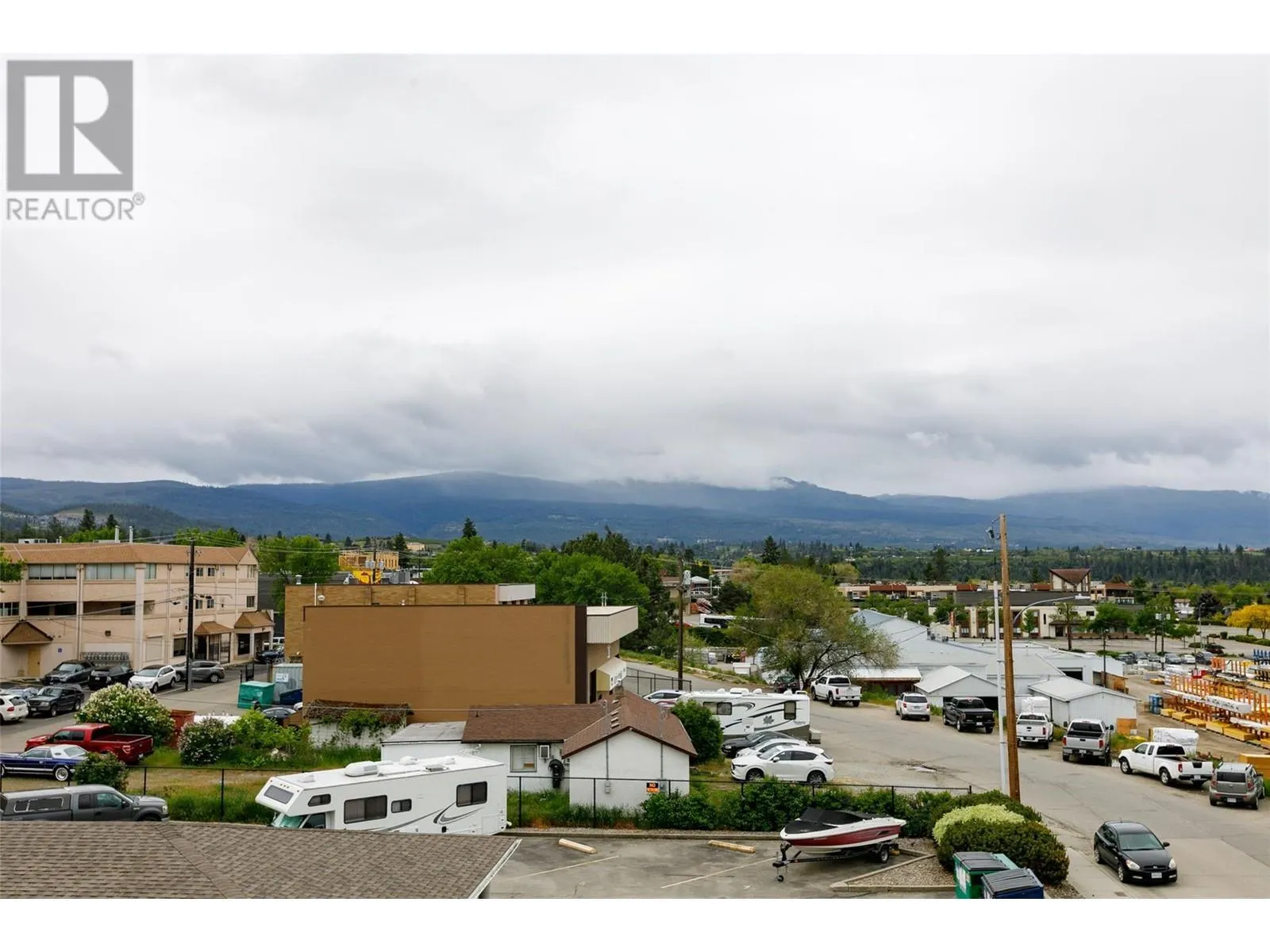 265 Froelich Road Unit# 412