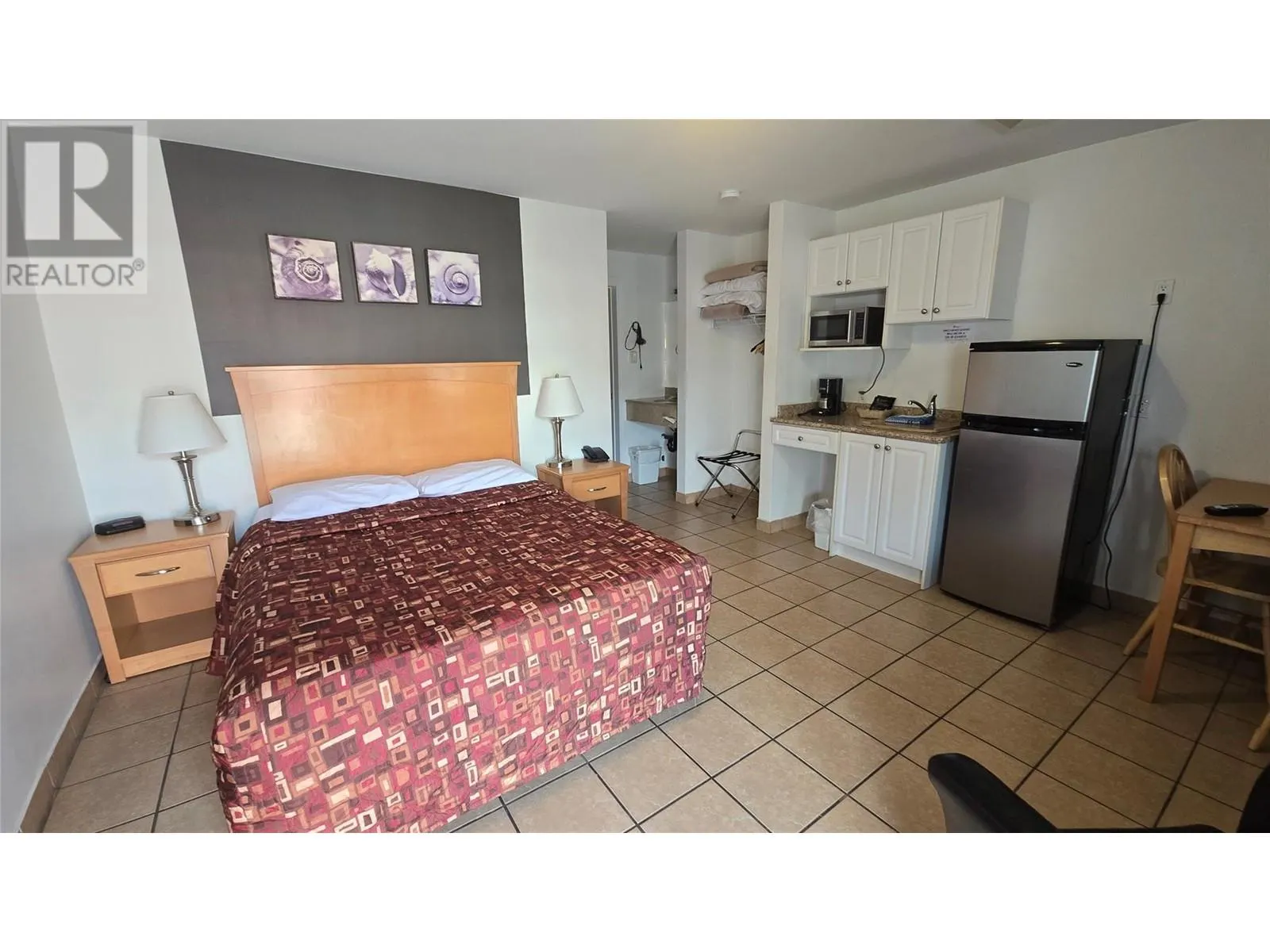 5887 Main Street