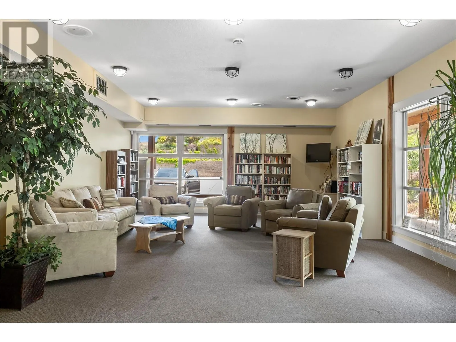 7760 Okanagan Landing Road Unit# 97 Lot# 100