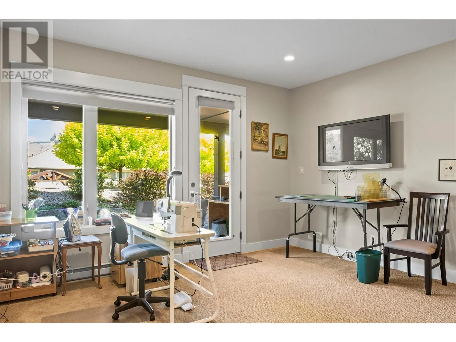 7760 Okanagan Landing Road Unit# 97 Lot# 100