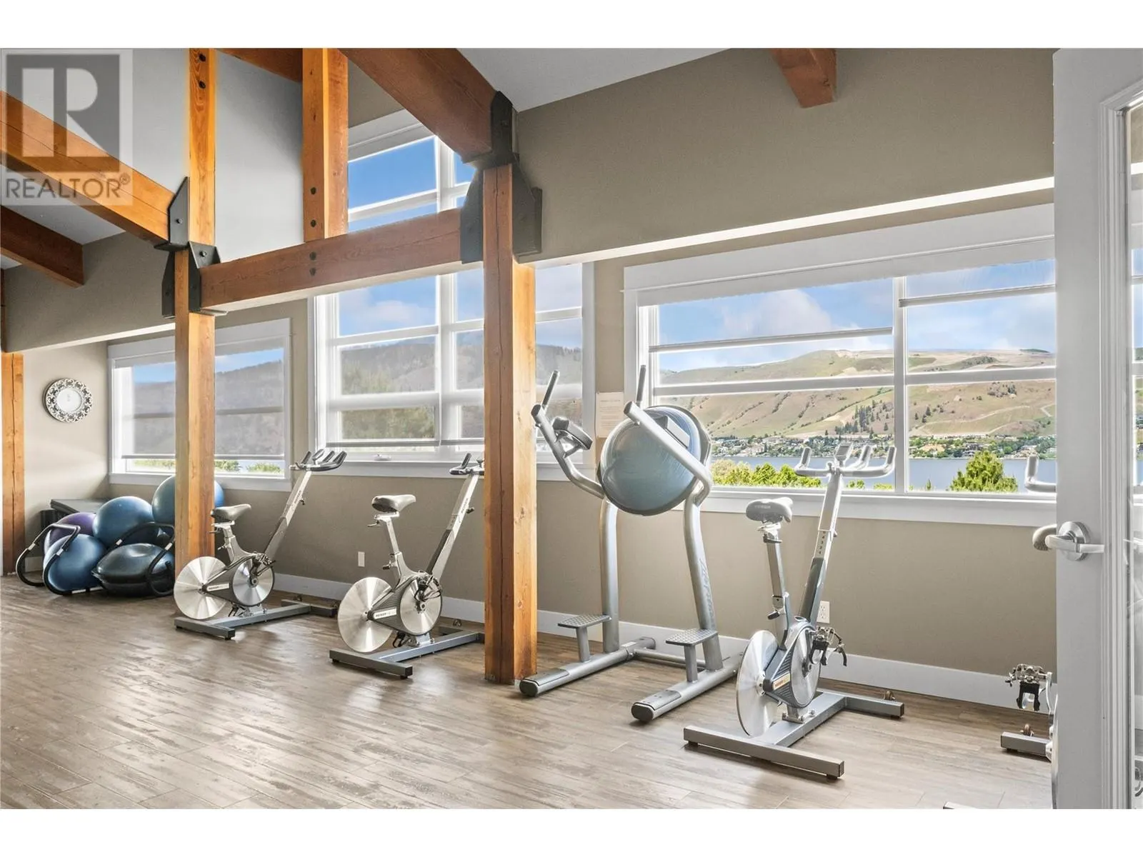 7760 Okanagan Landing Road Unit# 97 Lot# 100