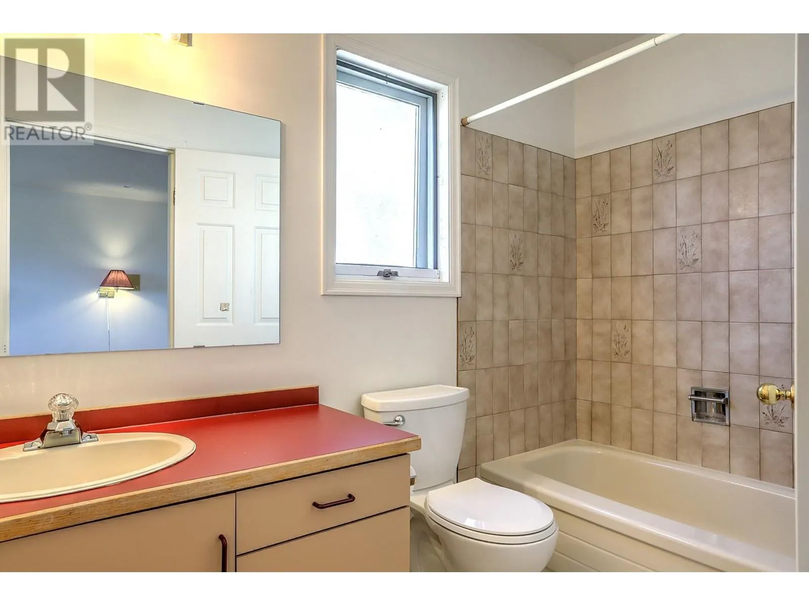 6732 Foothills Drive