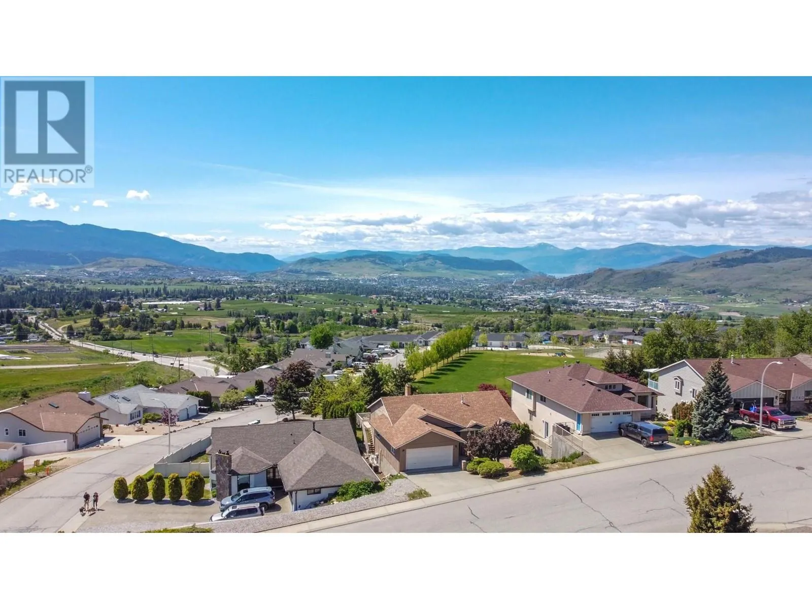 6732 Foothills Drive
