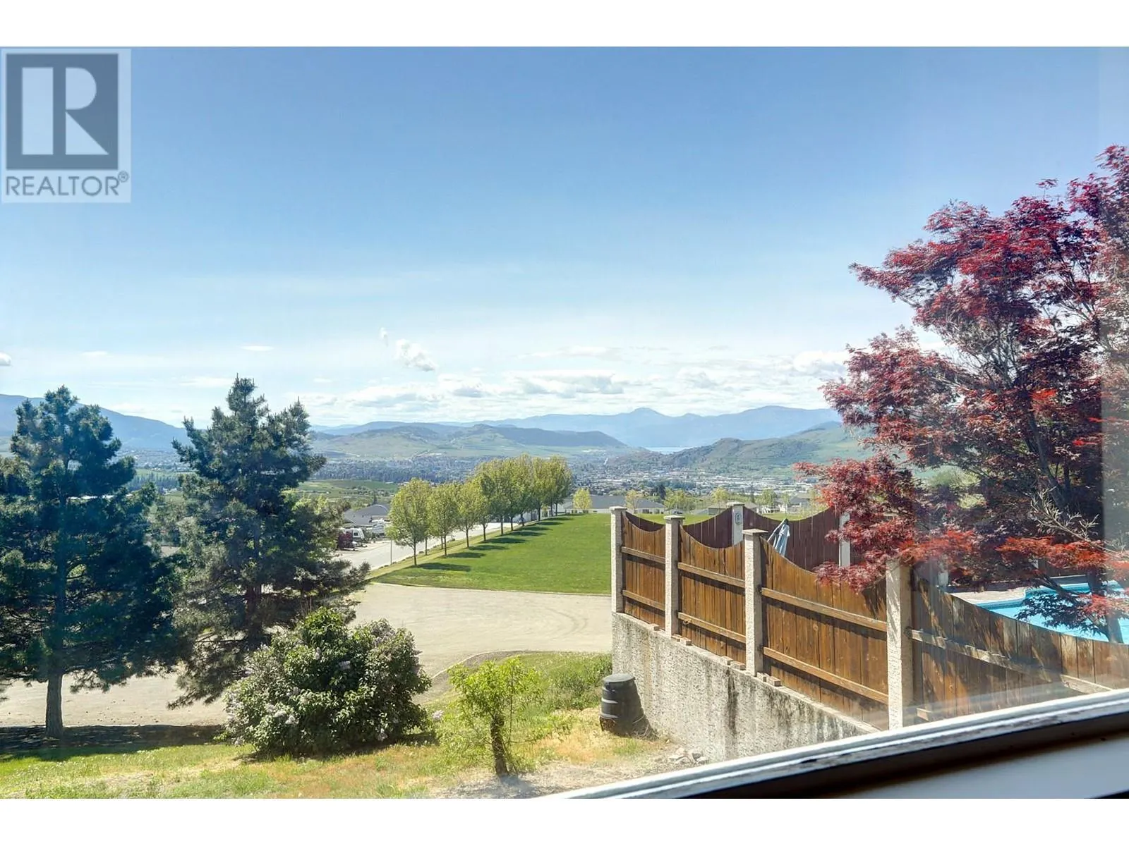 6732 Foothills Drive