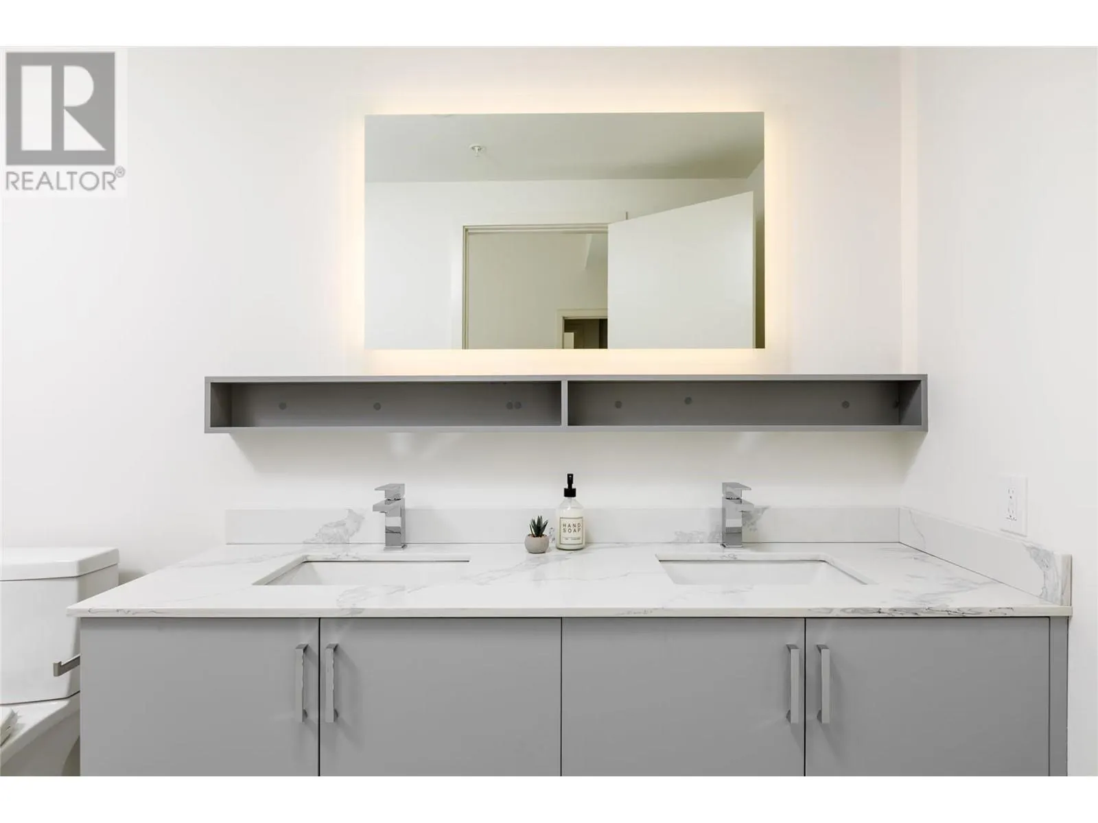880 Saucier Avenue Unit# 103