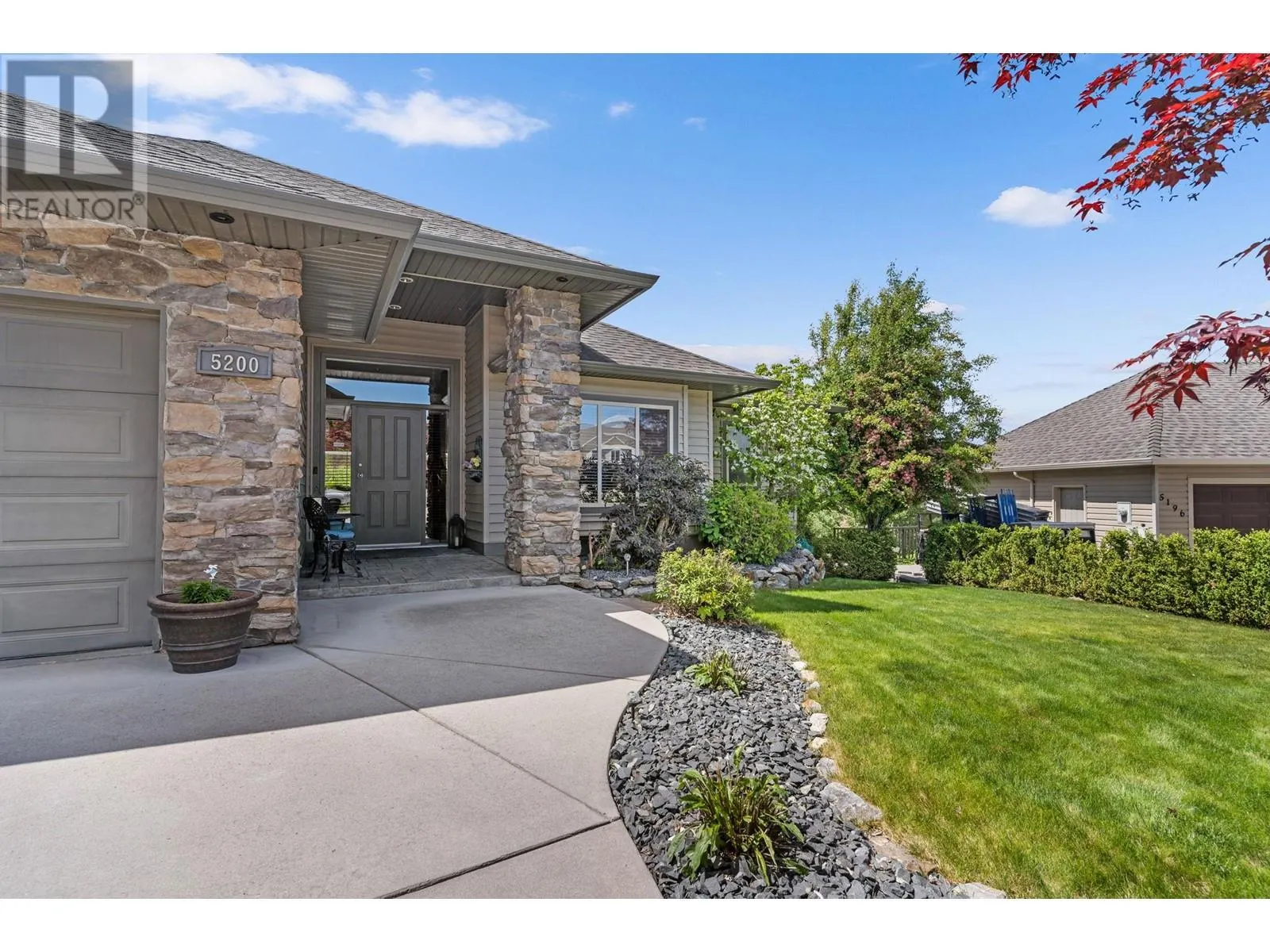 5200 Cobble Court