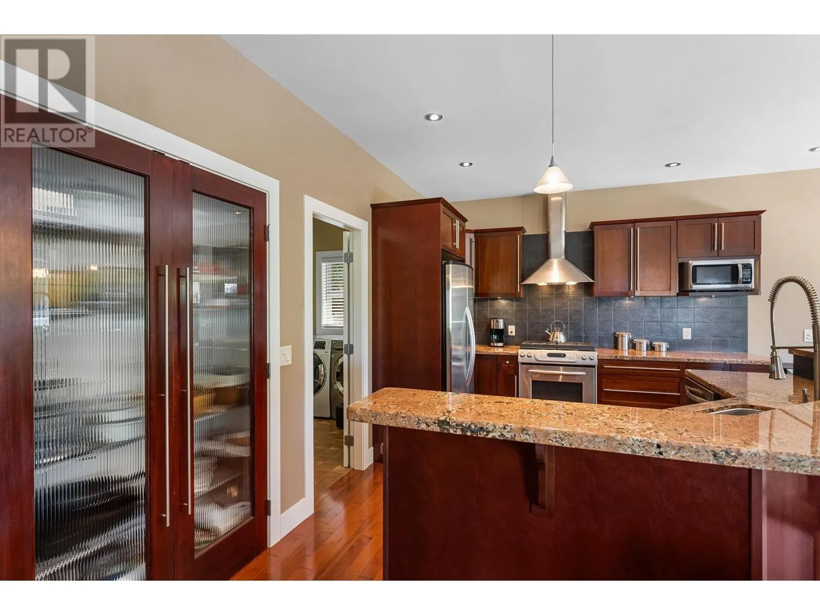 5200 Cobble Court