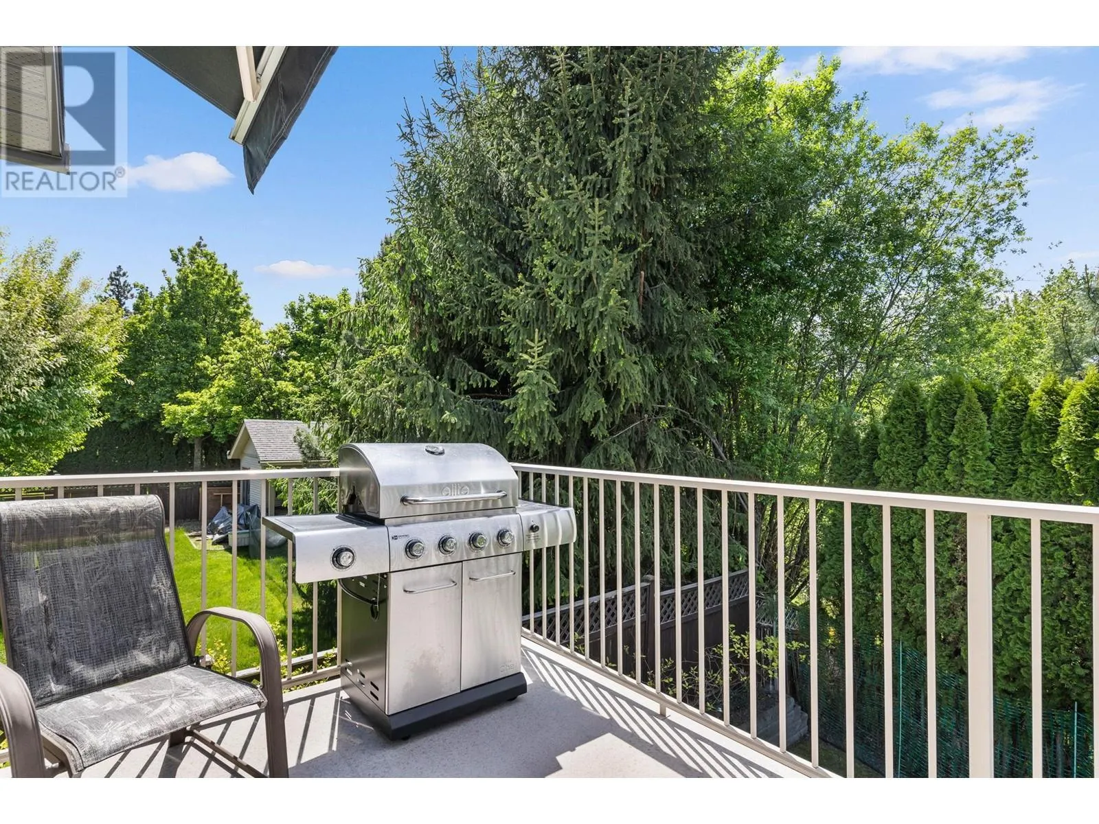5200 Cobble Court