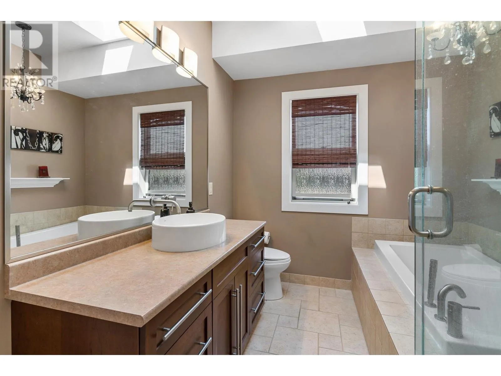 5200 Cobble Court