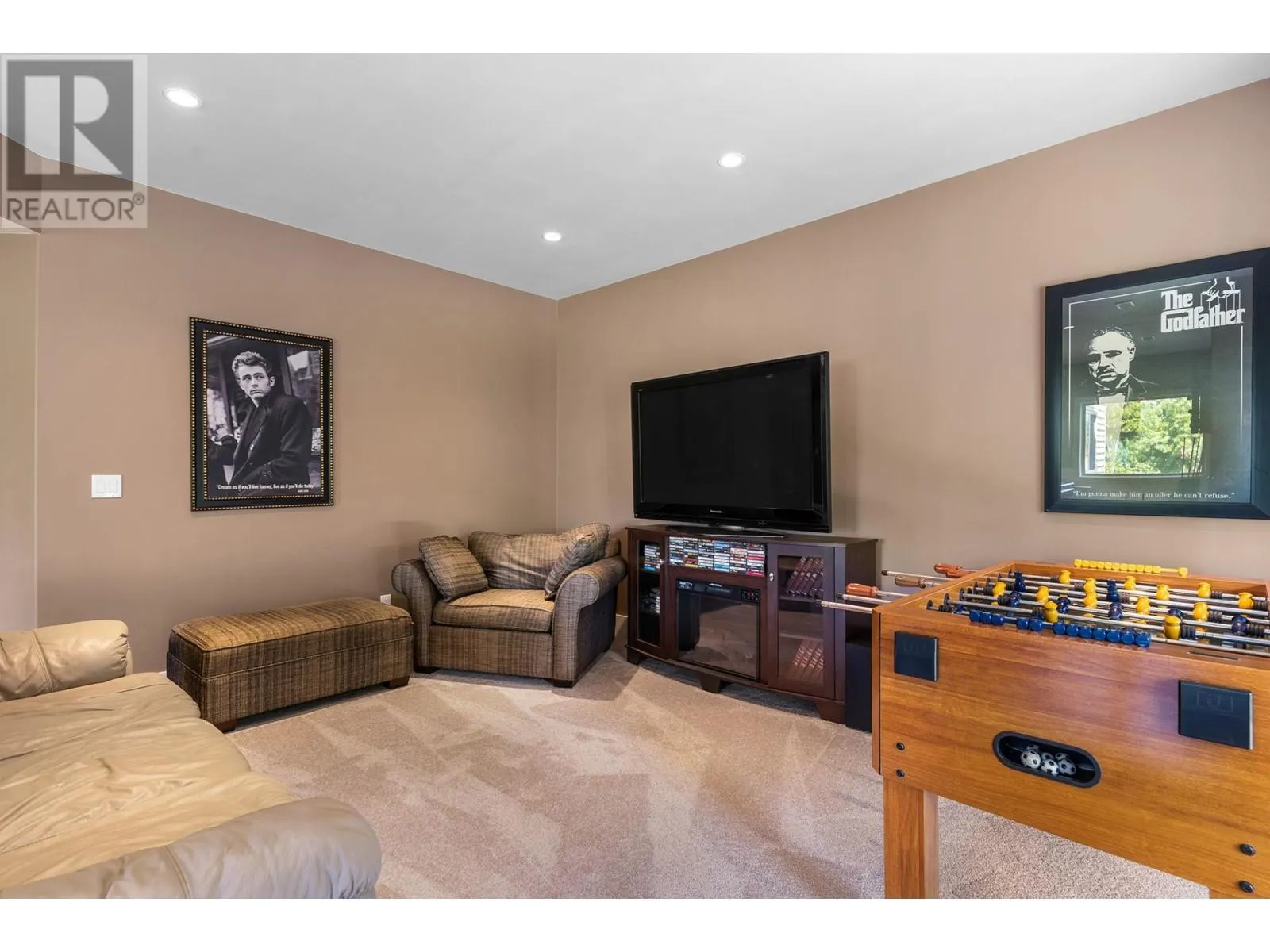 5200 Cobble Court