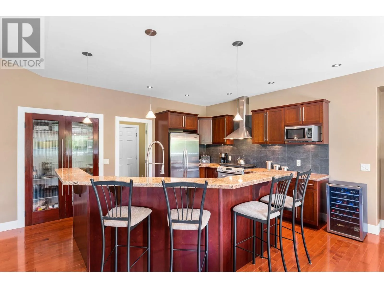 5200 Cobble Court