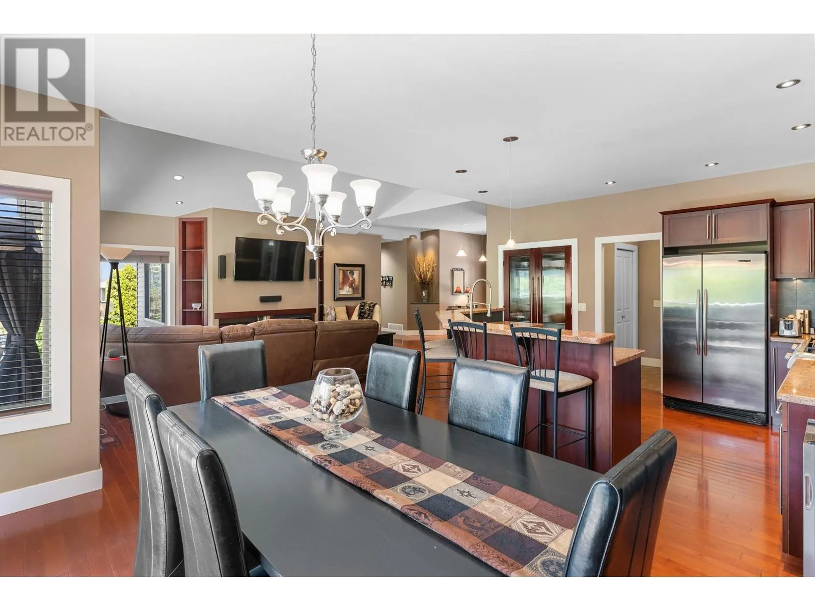 5200 Cobble Court