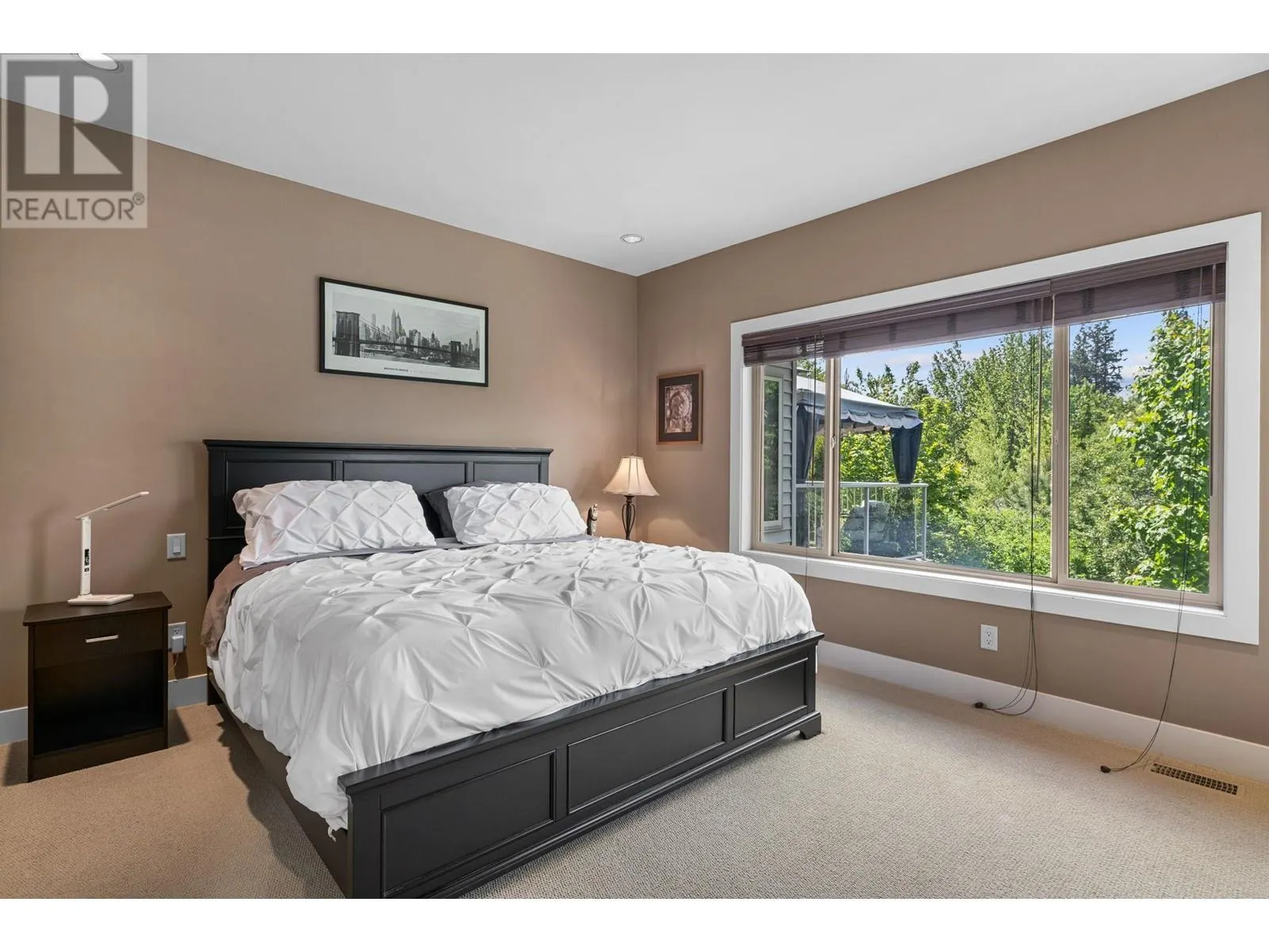 5200 Cobble Court