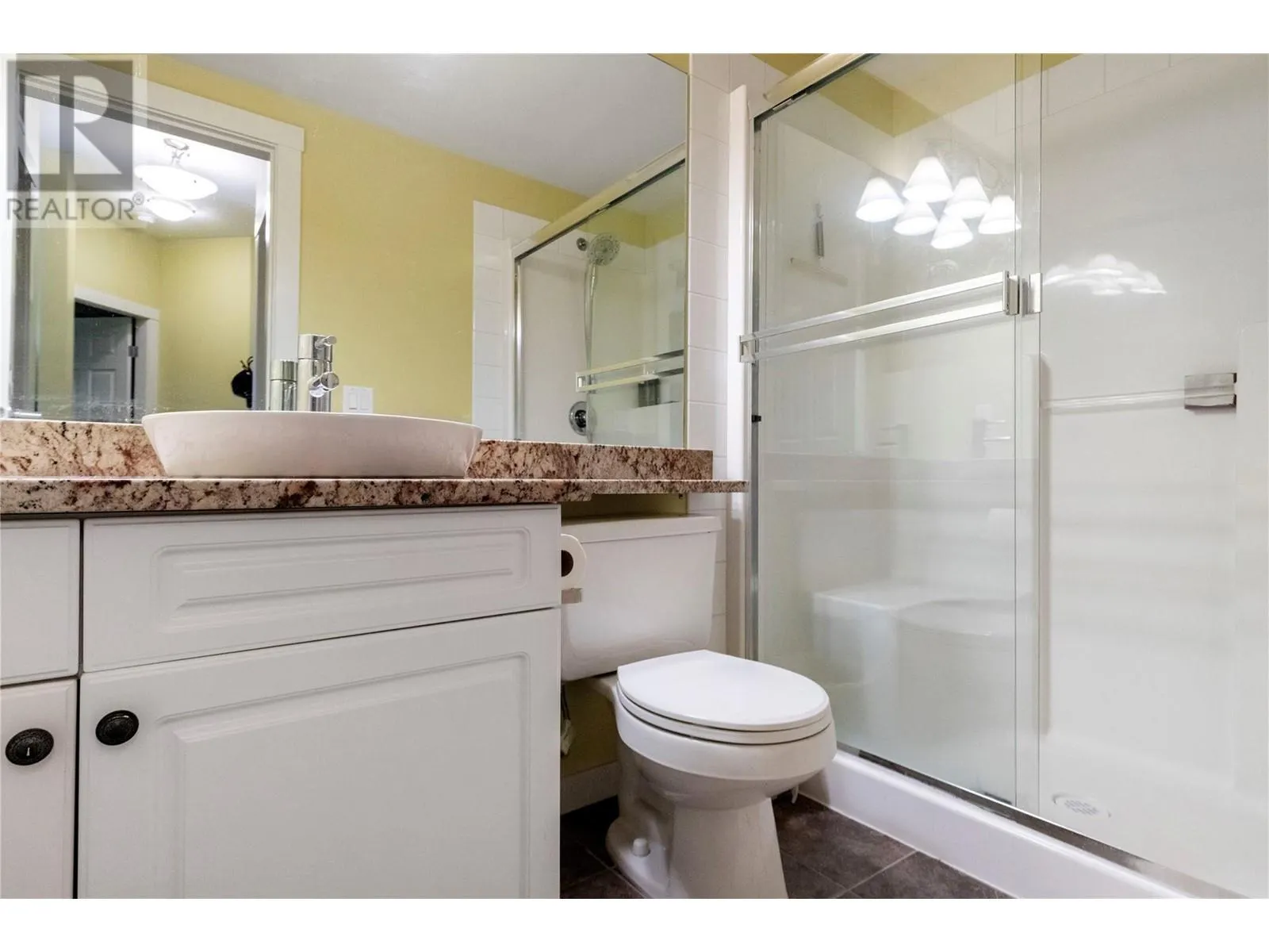 3550 Woodsdale Road Unit# 212