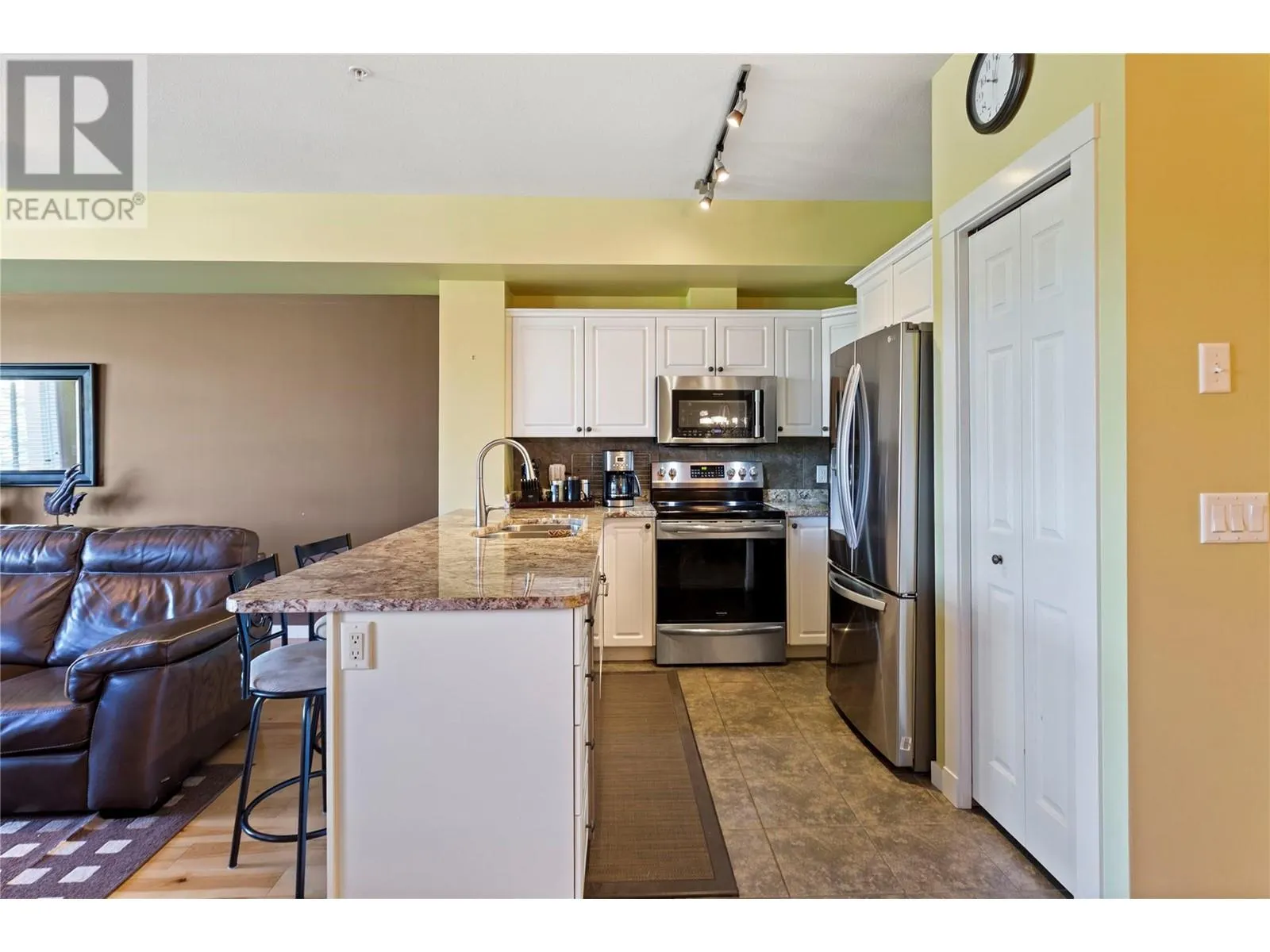 3550 Woodsdale Road Unit# 212