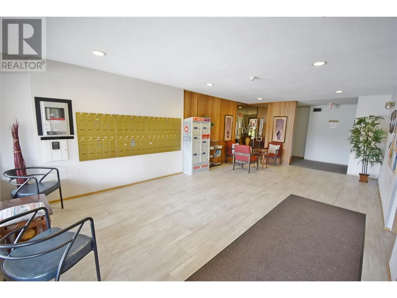 3608 27 Avenue Unit# 103