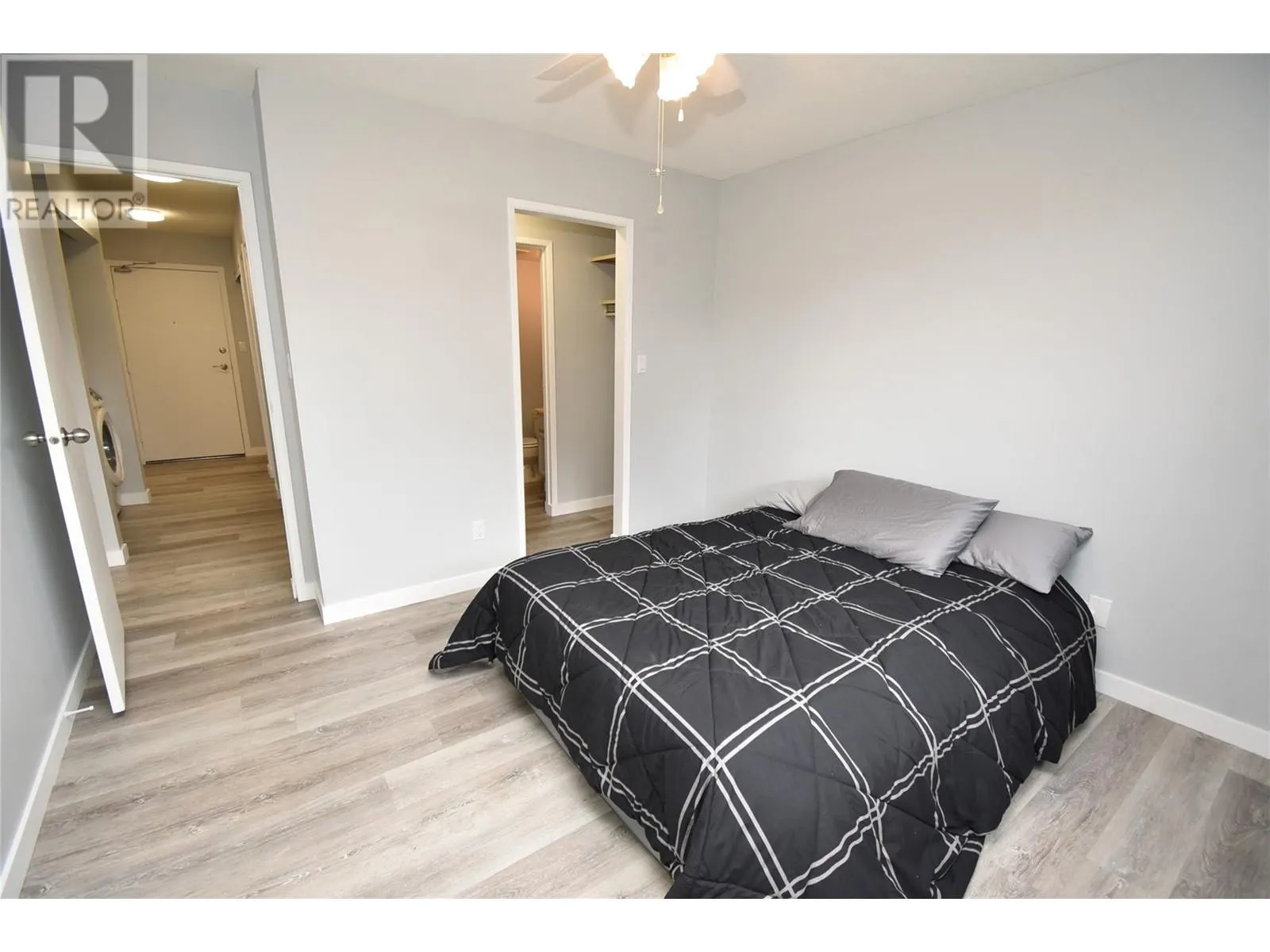 3608 27 Avenue Unit# 103