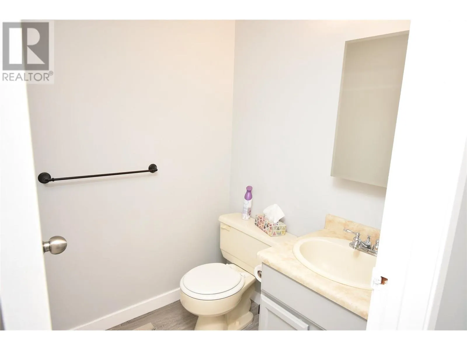 3608 27 Avenue Unit# 103