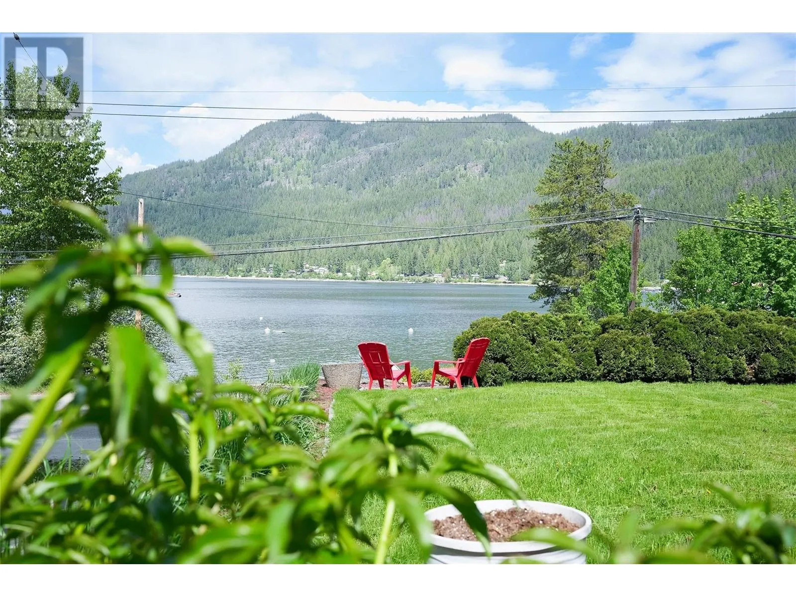 2622 Blind Bay Road