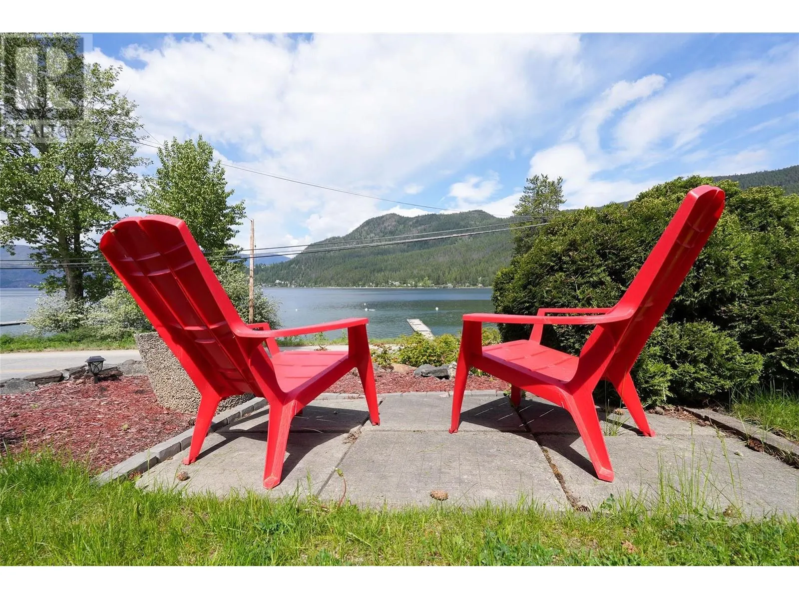 2622 Blind Bay Road