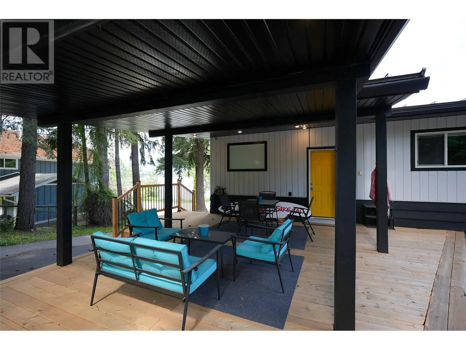 2622 Blind Bay Road