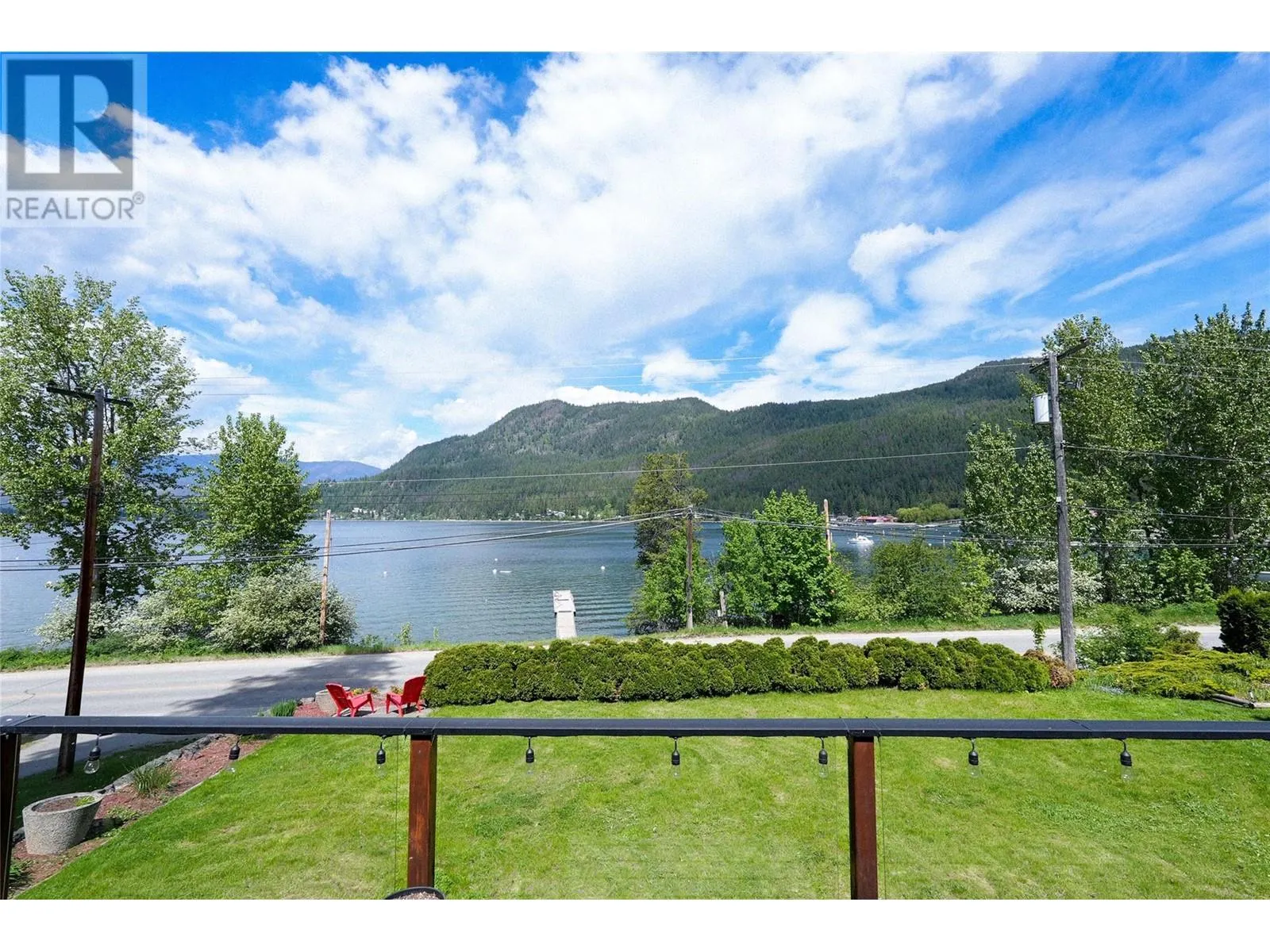 2622 Blind Bay Road