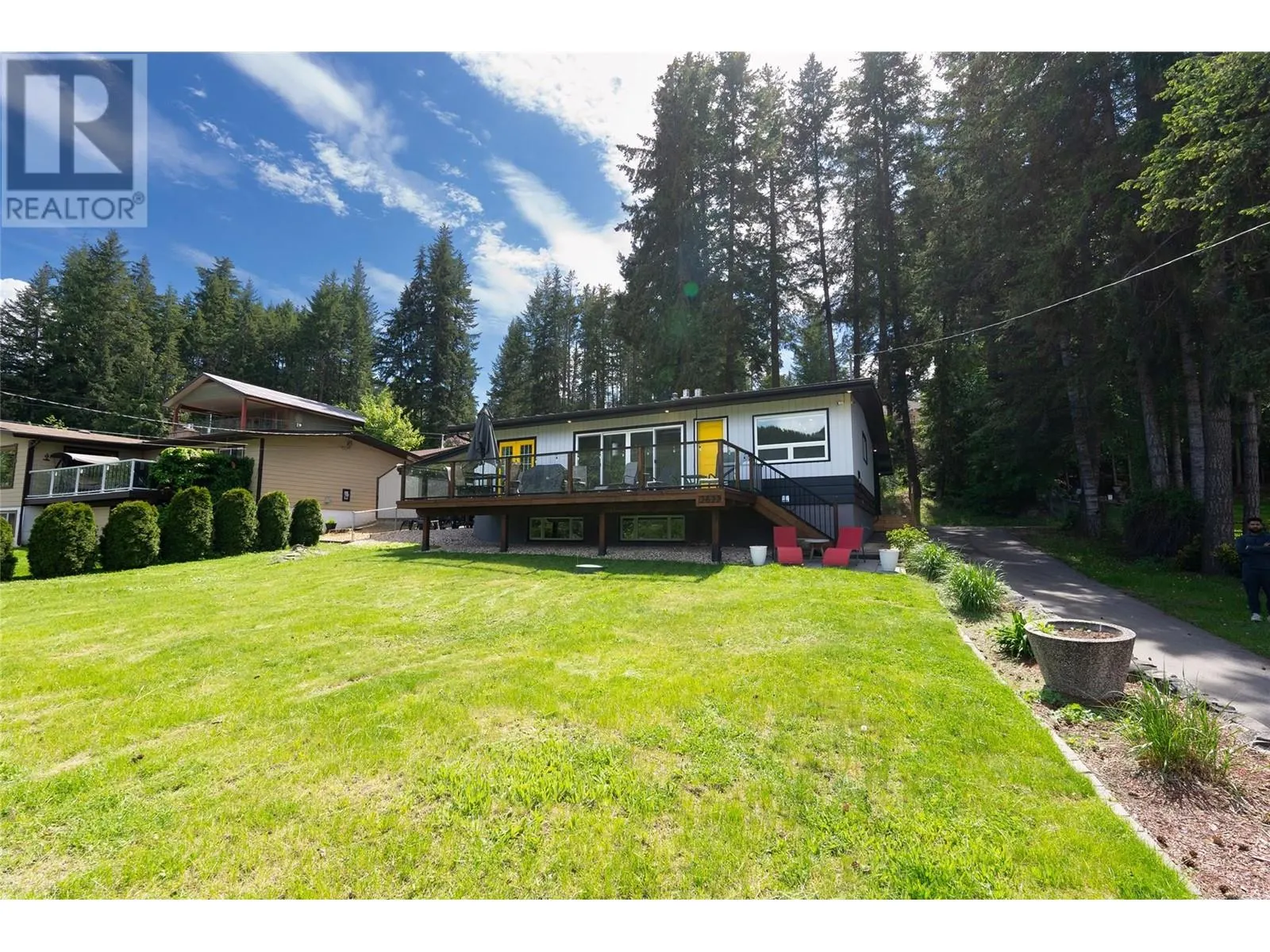 2622 Blind Bay Road
