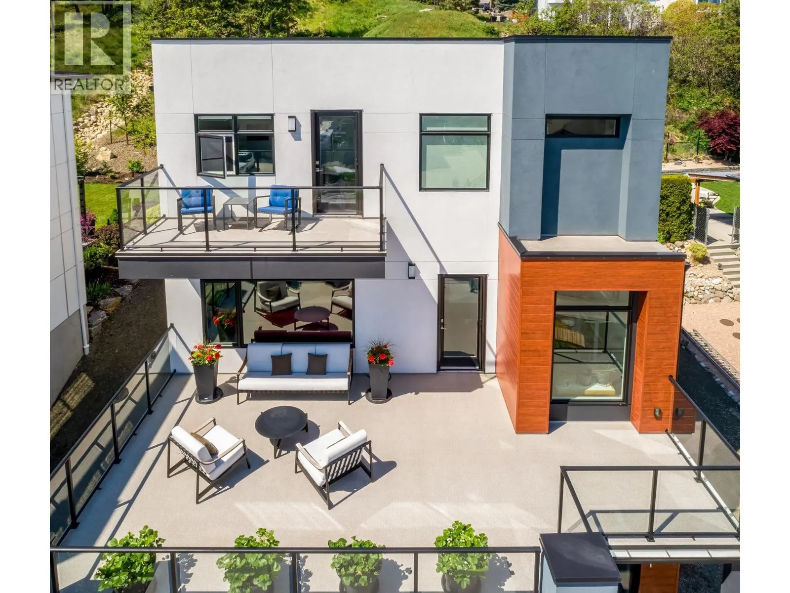 3702 Astoria Drive