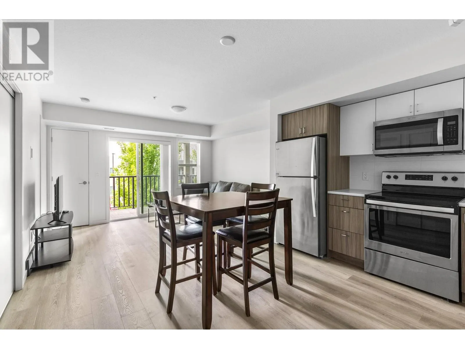 695 Academy Way Unit# 105